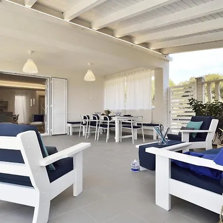 Villa Casa Blanca A Due Passi Dal Mare Santa Maria Del Focallo