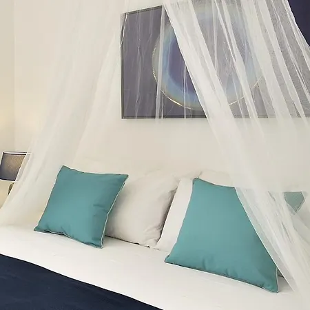 Casa Blanca A Due Passi Dal Mare